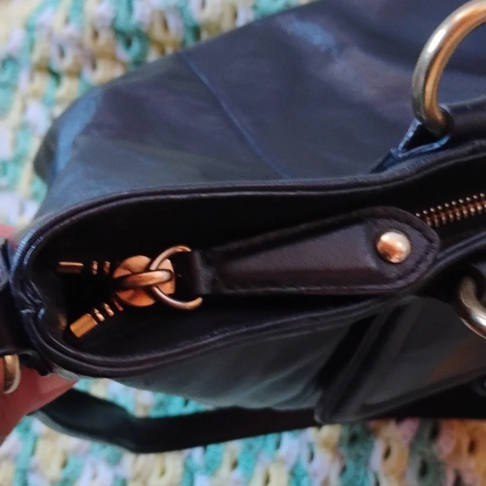 Coach Vintage Black Leather Tote/ messenger large Bag